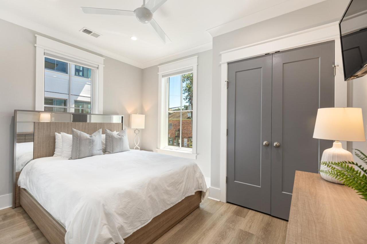 The Jasmine Suite At 124 Spring Charleston Eksteriør bilde